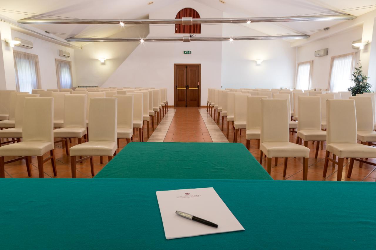 Hotel San Bernardo Roma Dış mekan fotoğraf