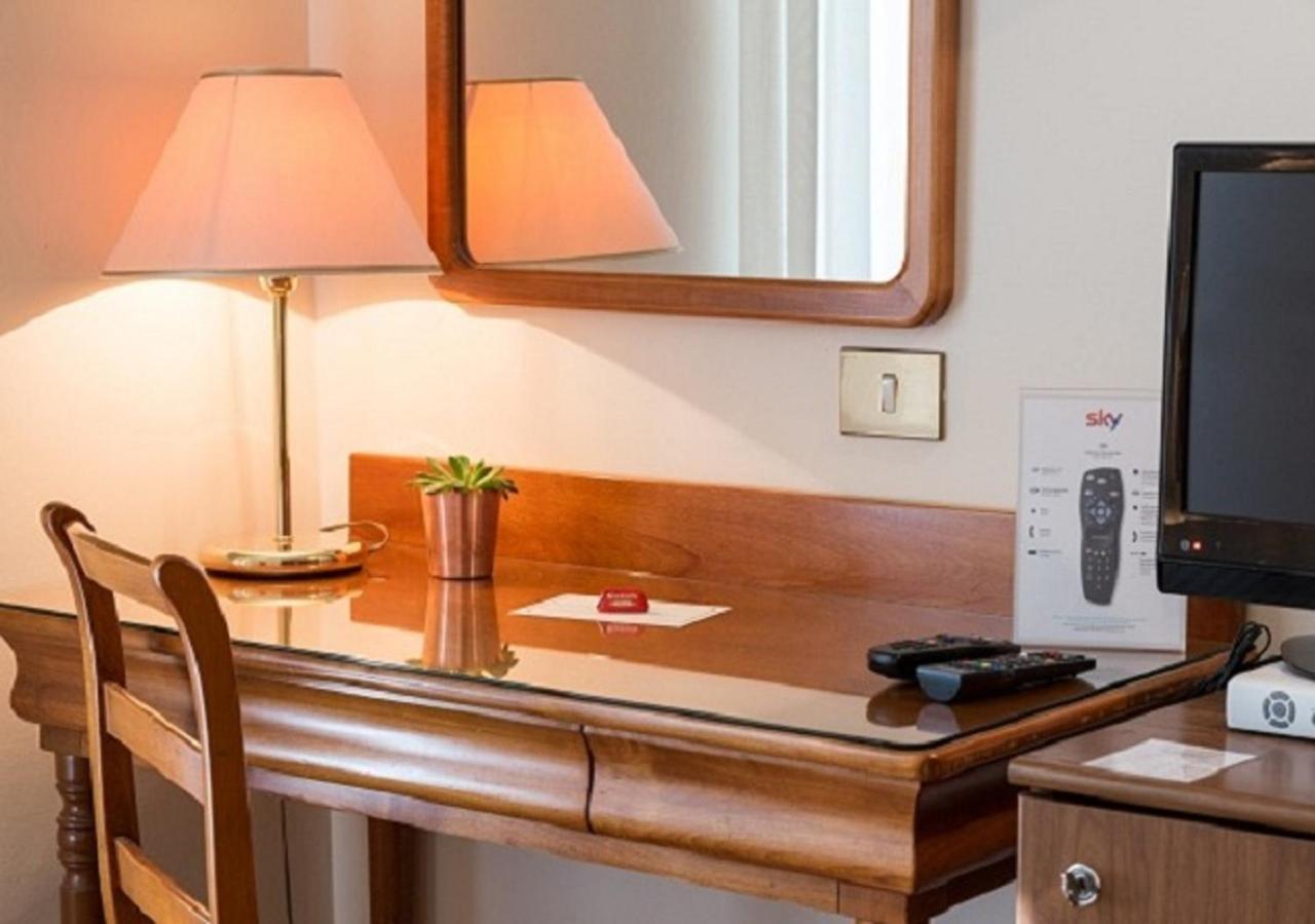 Hotel San Bernardo Roma Dış mekan fotoğraf